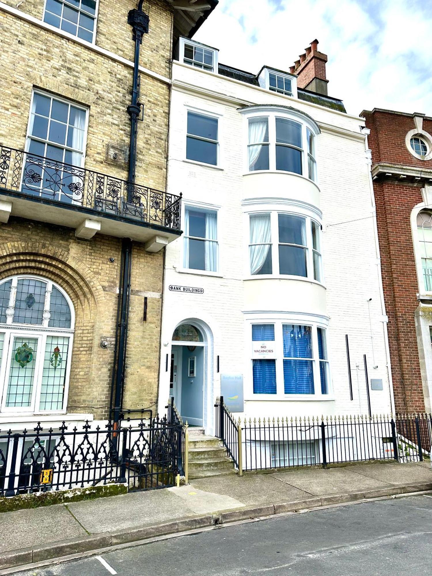 Bayliss Hall Guesthouse Уэймут Экстерьер фото